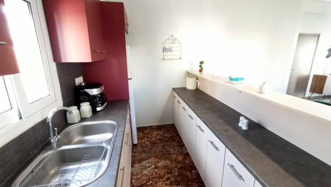 Emerald 110m2 Entire Floor Apt Steps To City's Heart