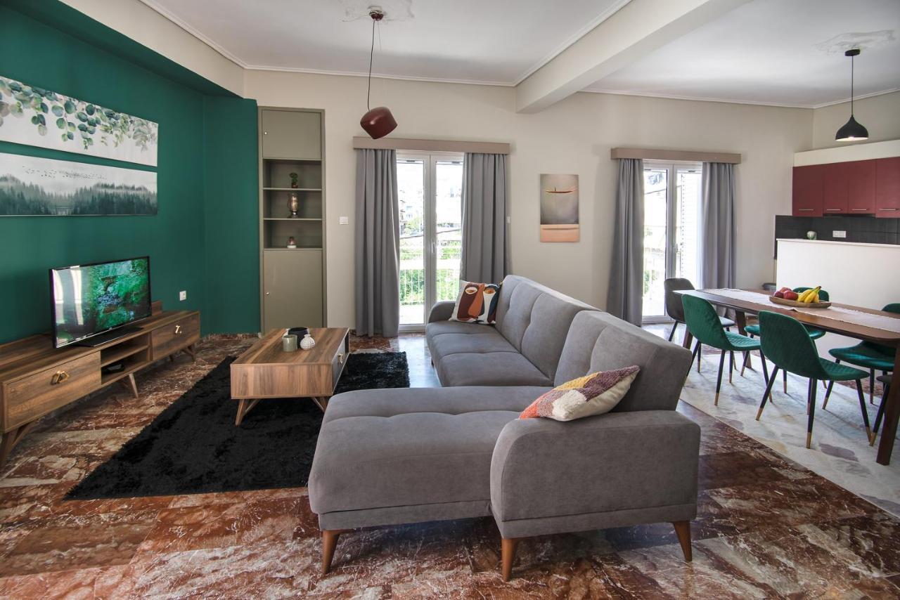 Emerald 110m2 Entire Floor Apt Steps To City's Heart Apartment *